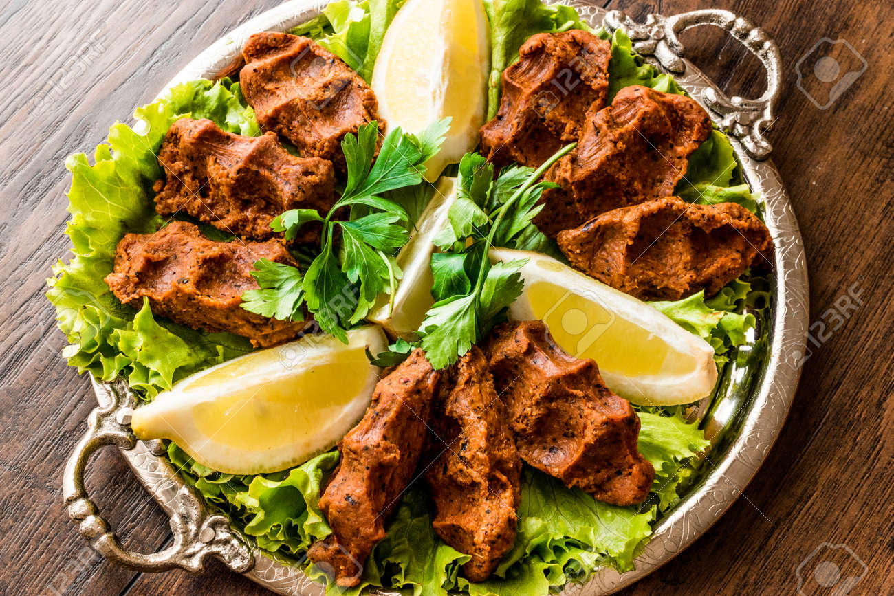 Uşak çiğköfte, doğal çiğköfte, Uşak fast food, ev yapımı çiğköfte, sağlıklı çiğköfte, en iyi çiğk Uşak çiğköfte, doğal çiğköfte, Uşak fast food, ev yapımı çiğköfte, sağlıklı çiğköfte, en iyi çiğk