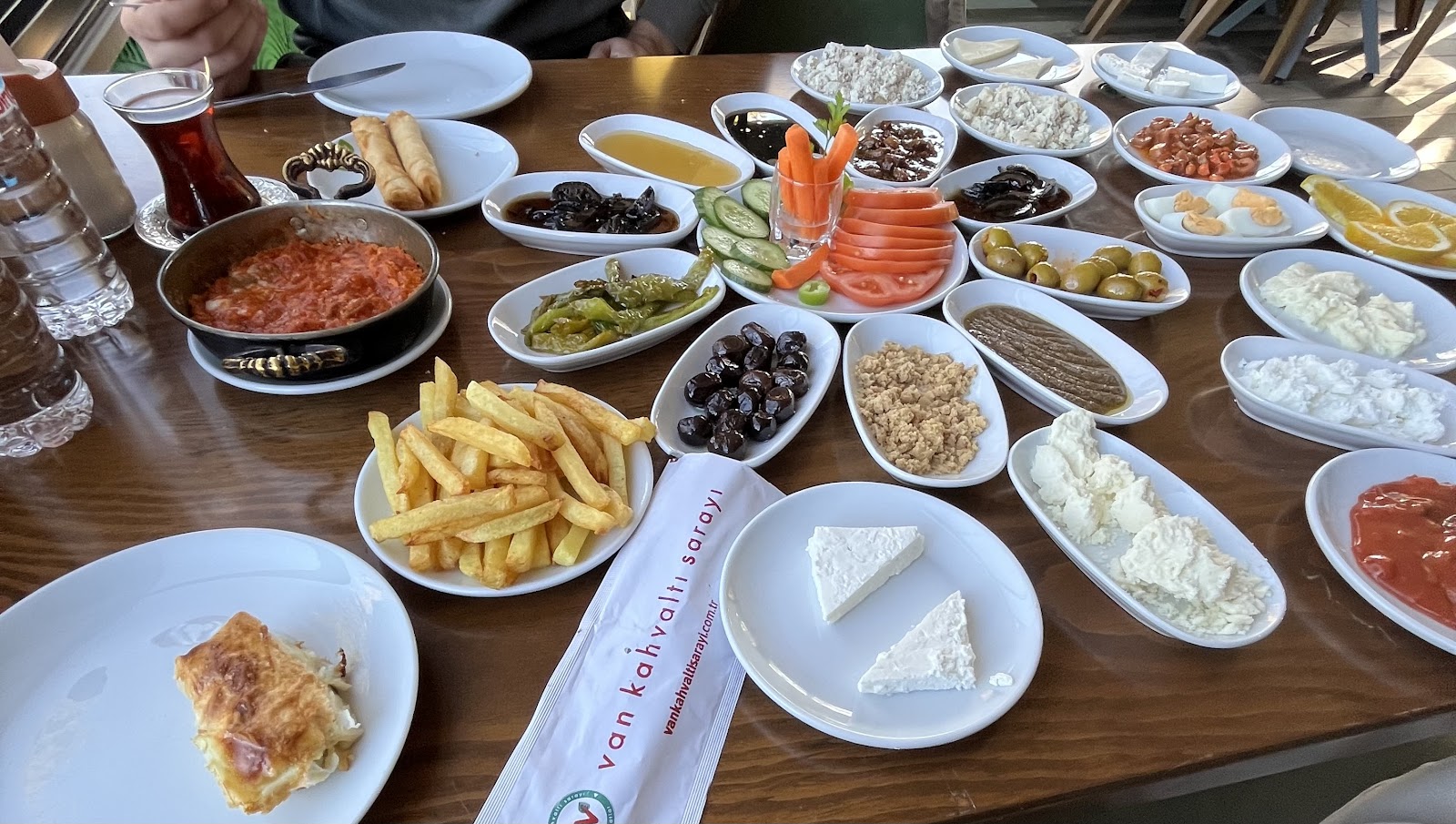 Bingöl lokantaları, uygun fiyatlı yemekler, yerel lezzetler, esnaf lokantası, Bingöl yemekleri, u