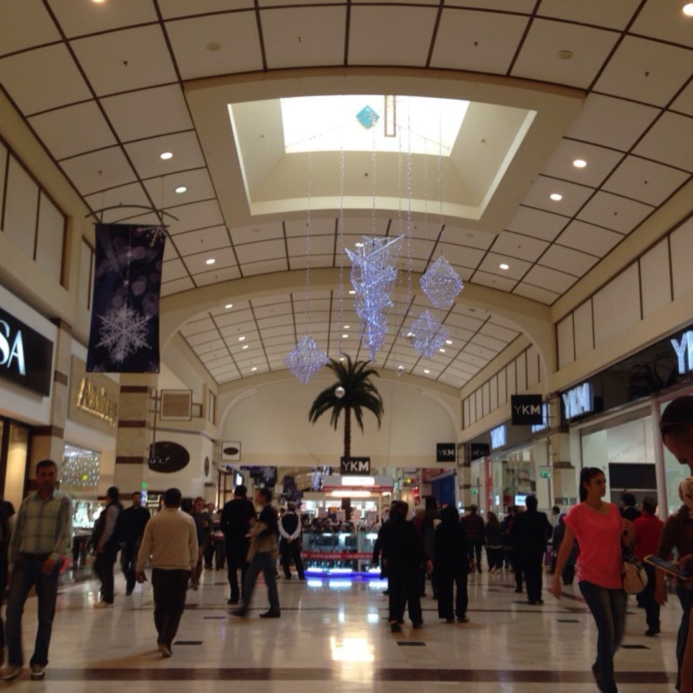 Isparta alışveriş merkezleri, en iyi AVM'ler, Isparta alışveriş, modern alışveriş alanları, Ispar