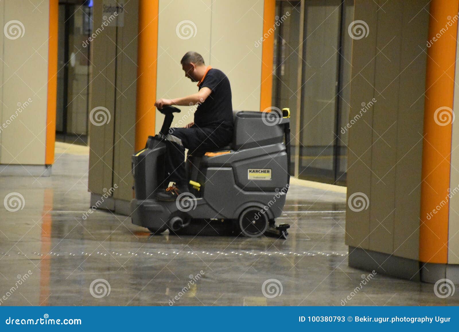 İstanbul temizlik firmaları, profesyonel temizlik hizmetleri, ofis temizlik İstanbul, ev temizliğ
