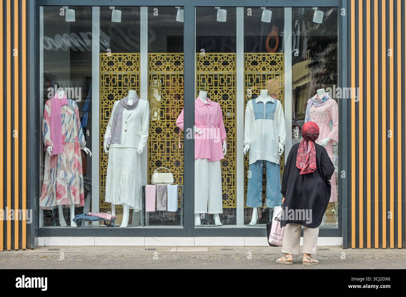 Artvin erkek giyim, erkek mağazaları Artvin, erkek moda trendleri, erkek giyim alışverişi, erkek