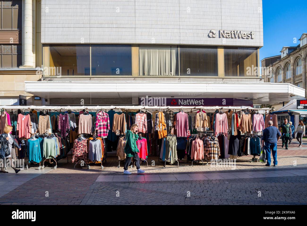Hatay kadın giyim, kadın kıyafetleri, moda Hatay, kadın mağazaları Hatay, şık kadın kıyafetleri,k