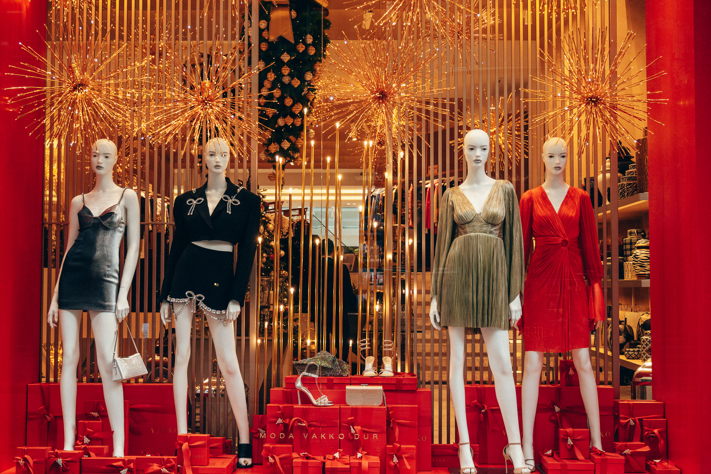 İstanbul kadın giyim, kadın moda mağazaları, kadın kıyafetleri, şık kadın giyim, güncel kadın mod