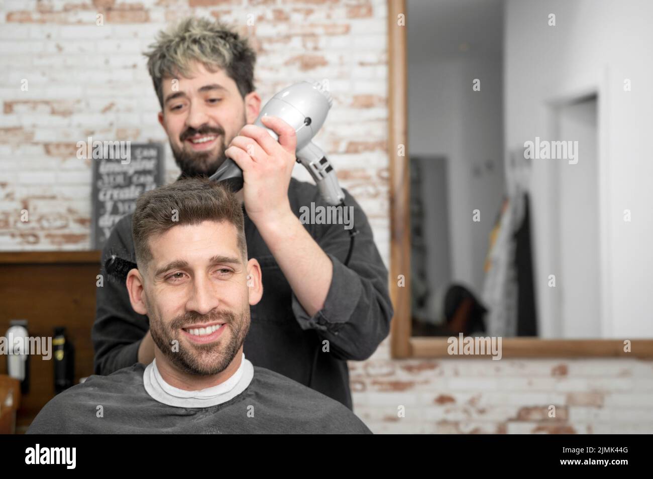 Karabük güzellik merkezi, cilt bakımı, makyaj hizmetleri, saç tasarımı, güzellik salonları,güzell Karabük güzellik merkezi, cilt bakımı, makyaj hizmetleri, saç tasarımı, güzellik salonları,güzell