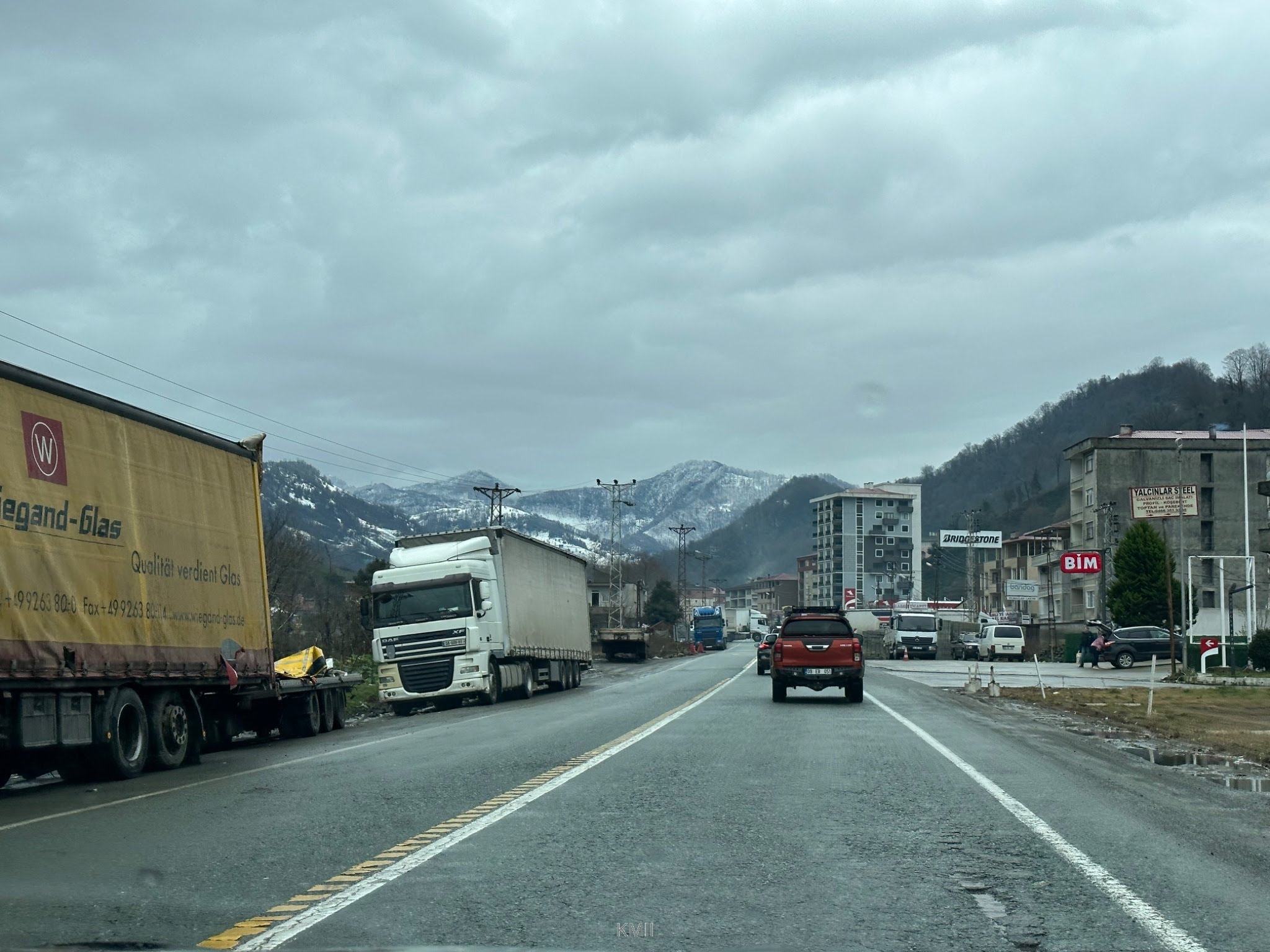 Ağır yük nakliyesi Artvin, ağır yük taşıma firmaları, Artvin yük taşımacılığı, ağır yük lojistiği