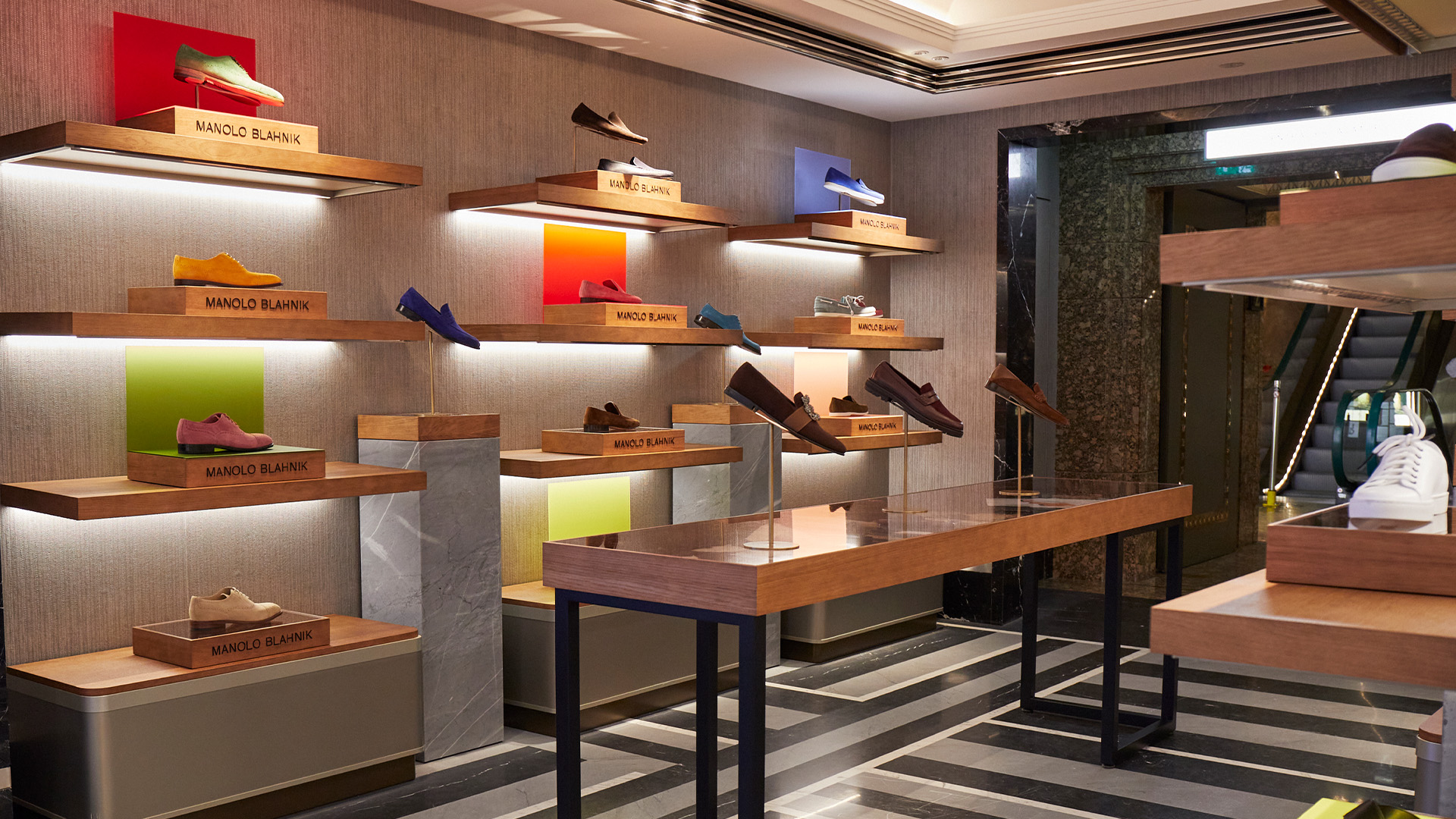 Bingöl ayakkabıcı, ayakkabı seçimi, kaliteli ayakkabılar, ayakkabı trendleri, rahat ayakkabılar, Bingöl ayakkabıcı, ayakkabı seçimi, kaliteli ayakkabılar, ayakkabı trendleri, rahat ayakkabılar,