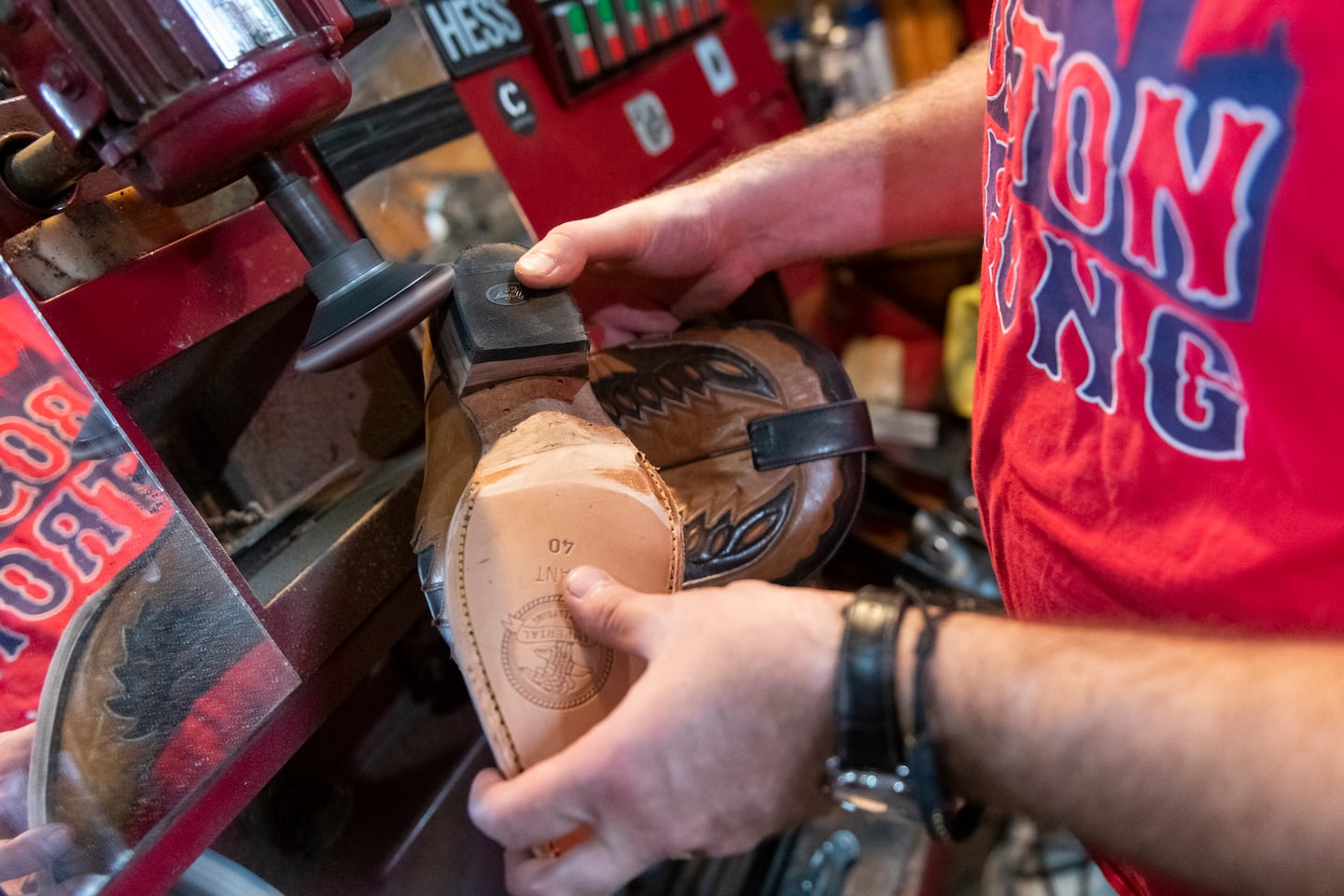 Ayakkabı bakımı, ayakkabı onarımı, Eskişehir ayakkabıcı, ayakkabı temizliği, deri bakımı, ayakkab