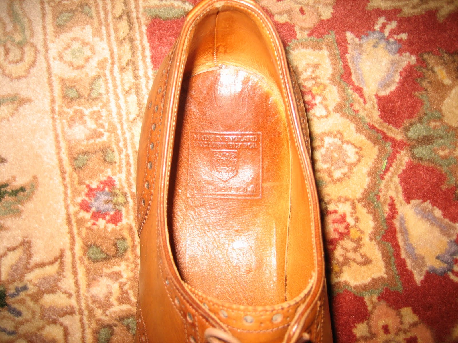 Bayburt ayakkabıcı, ayakkabı tamiri, deri ayakkabı, moda ayakkabı, uygun fiyatlı ayakkabılar,ayak