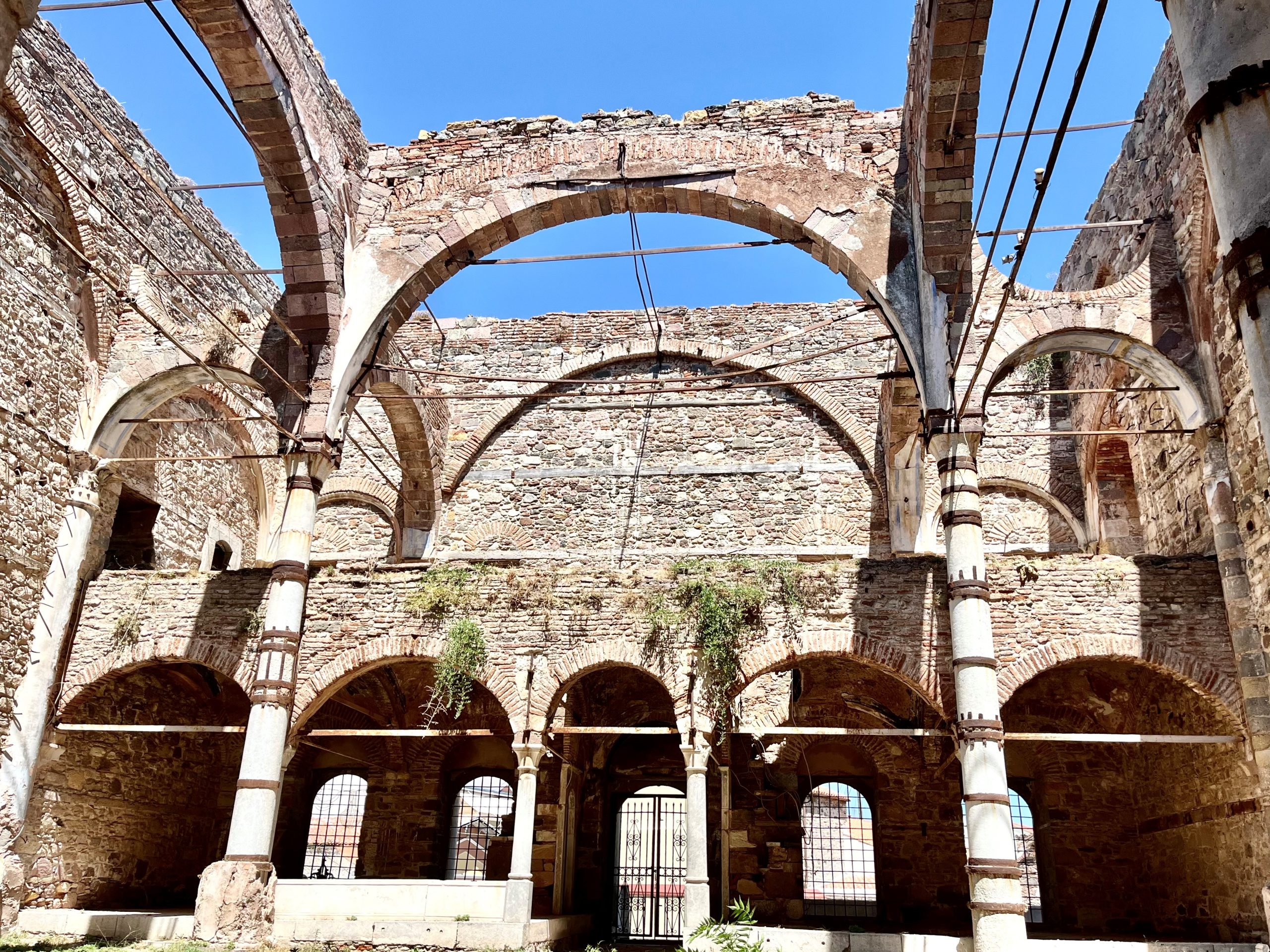 Erzurum çiçekçilik, çelenk siparişi, düğün çiçekleri, resmi törenler, çiçek gönderim hizmetleri,ç