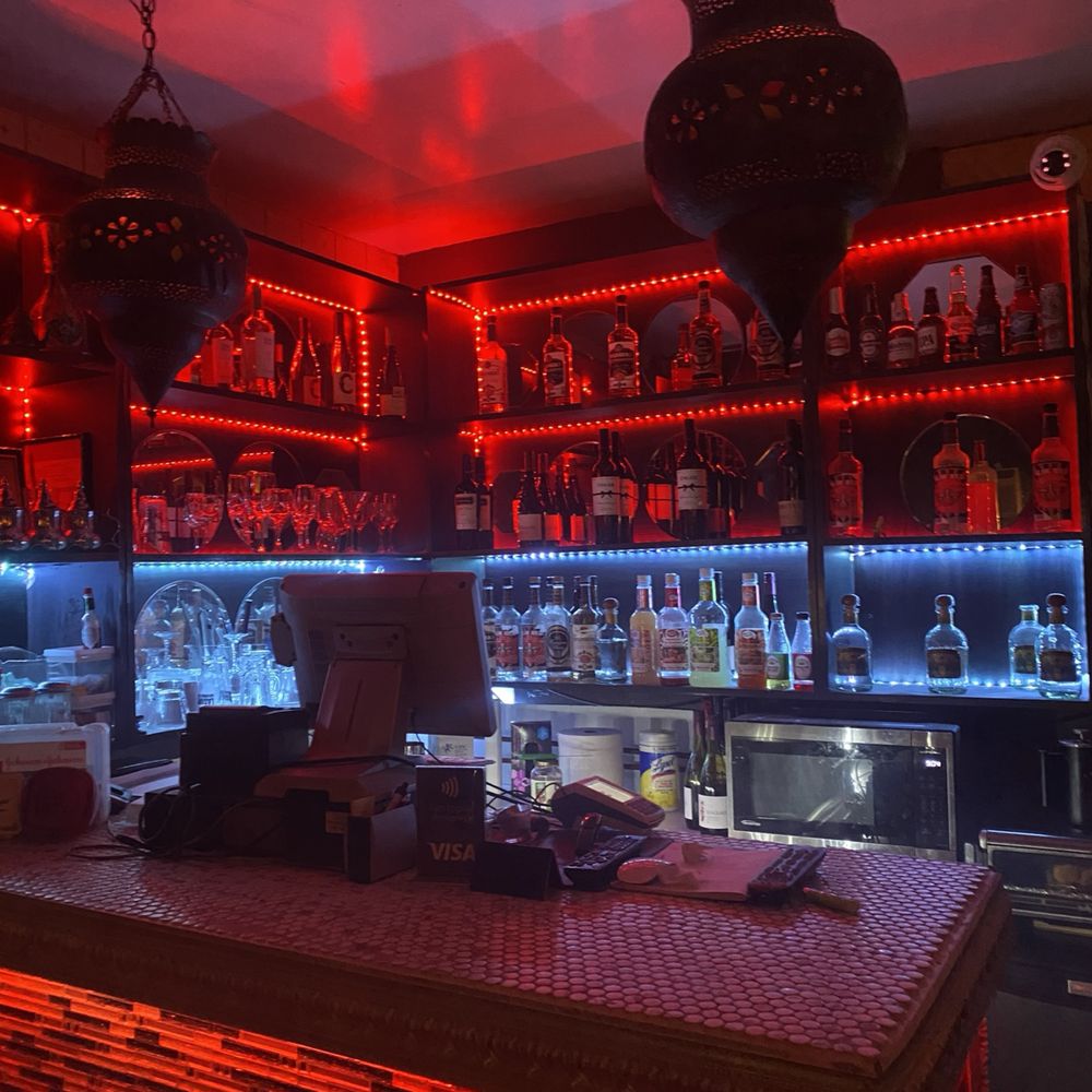 Van meyhaneleri, güvenli meyhane, Van gezilecek yerler, meyhane önerileri, Van yemekleri, Türkiye