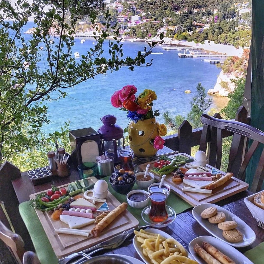 Yalova meyhaneleri, en iyi meyhane, Yalova gece hayatı, meze ve rakı, Yalova restoranları, meyhan