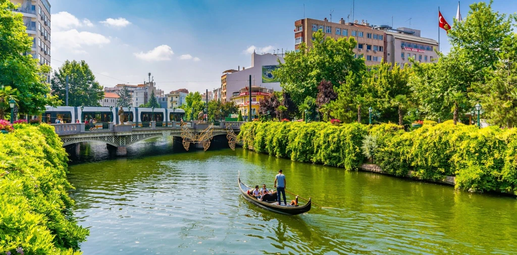 Eskişehir’de Nerede Kalınır?