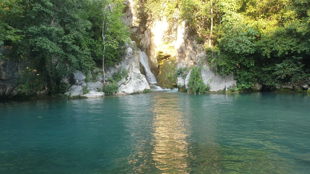 Gizli Cennet ( Değirmendere ) Şelalesi