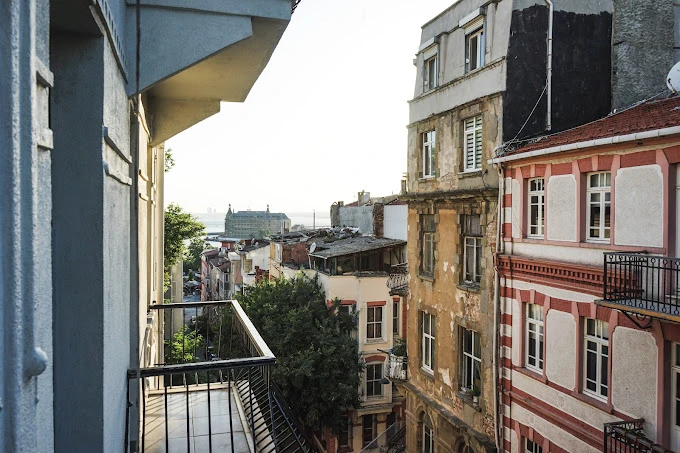 Kadıköy’ün Kültür Kalesi: Hush Hostel