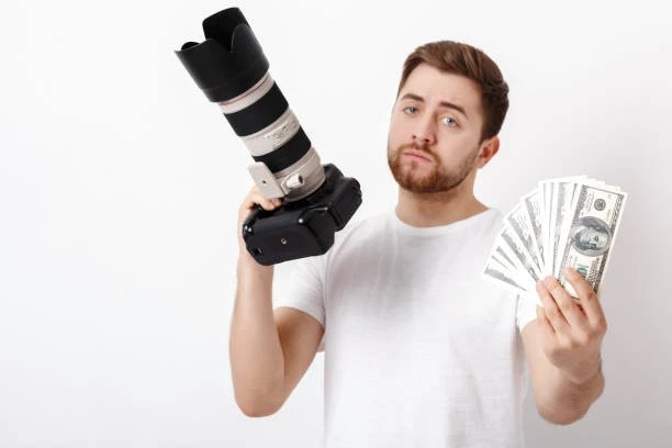 2025 Yılında Fotoğrafçı Maaşları: Türkiye ve Yurt Dışı Kazançları Detaylı Analiz