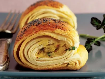 Ev Yapımı Patatesli Börek Tarifleri ve Börekçiler Rehberi blog-image