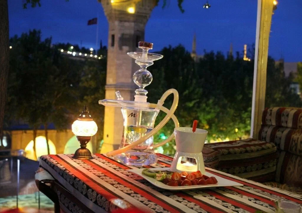 Nargile Menüsü ve Çeşitleriyle En İyi Nargile Kafe Rehberi blog-image