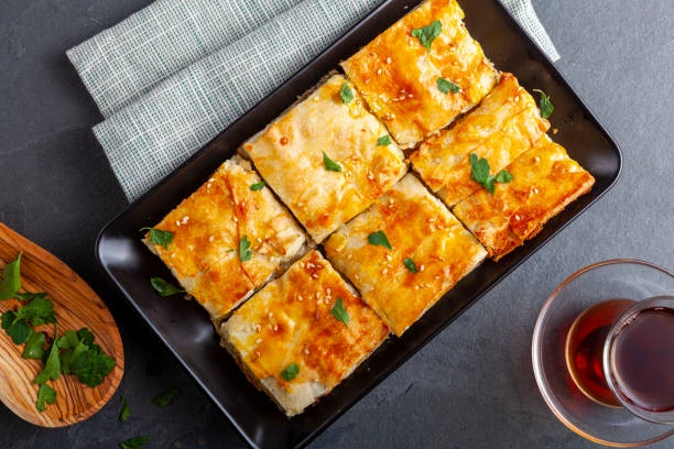 Lezzetli Peynirli Börek Tarifleri ve Ev Yapımı Börekler
