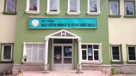Ağrı Merkez Halk Eğitimi Merkezi Ve Akşam Sanat Okulu Ağrı Merkez Halk Eğitimi Merkezi Ve Akşam Sanat Okulu