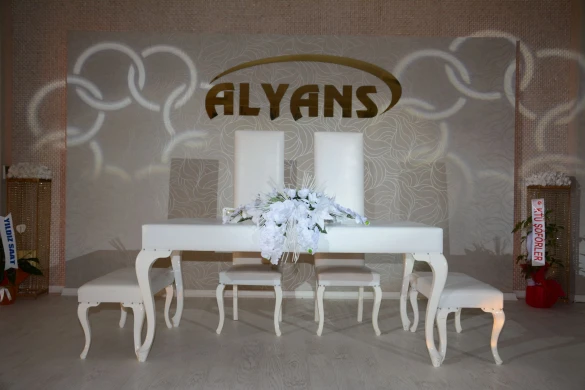Alyans Toplantı & Düğün Salonu Alyans Toplantı & Düğün Salonu