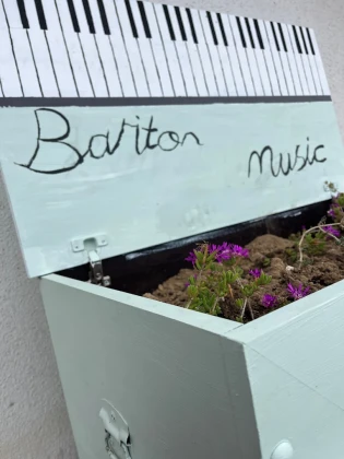 Bariton Müzik-Resim-Seramik Bariton Müzik-Resim-Seramik