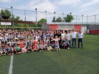 Beşiktaş Futbol Okulu Eskişehir Beşiktaş Futbol Okulu Eskişehir