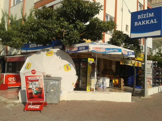 Bizim Bakkal Bizim Bakkal