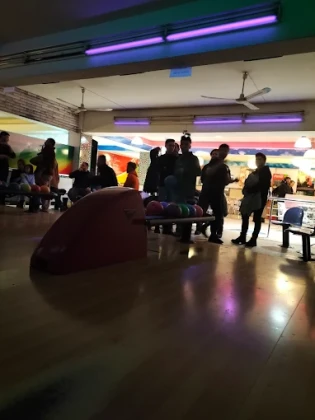 Bowling1