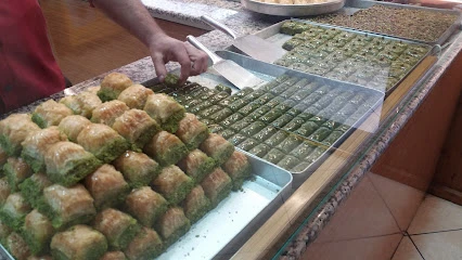 Doğal 46 Dondurma Ve Tatlı Sarayı Doğal 46 Dondurma Ve Tatlı Sarayı