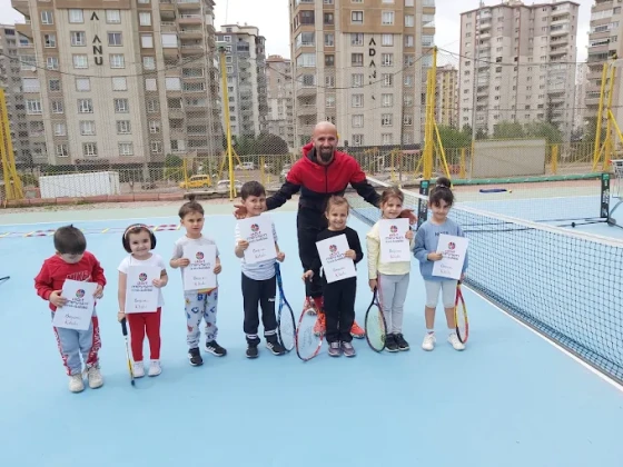 Dört Mevsim Tenis Kulübü Dört Mevsim Tenis Kulübü