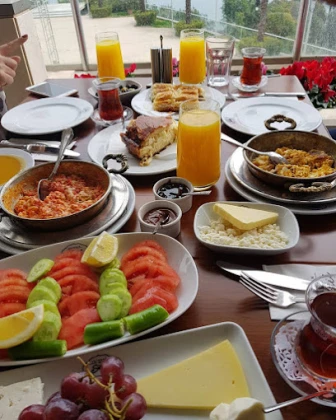 Emirgan Sütiş Park Zirve Emirgan Sütiş Park Zirve