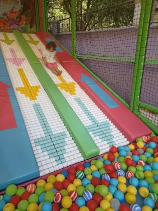 Funny Fun Oyun & Çocuk Eğlence Merkezi Funny Fun Oyun & Çocuk Eğlence Merkezi