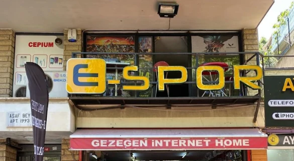Gezegen İnternet Cafe Gezegen İnternet Cafe