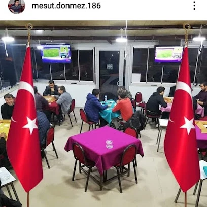 Gölge Kıraathanesi Mesutun Yeri Gölge Kıraathanesi Mesutun Yeri