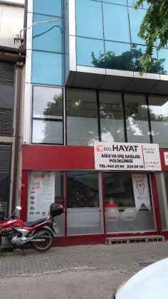 Hayat Ağız Ve Diş Kliniği Hayat Ağız Ve Diş Kliniği