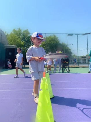 İzmit Tenis Kulübü İzmit Tenis Kulübü