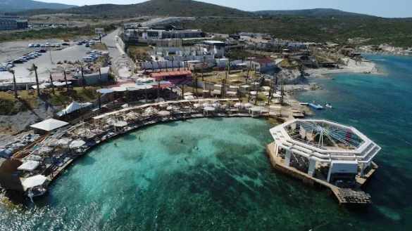 Kafe Pi Beach Alaçatı Kafe Pi Beach Alaçatı