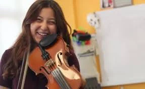 Kaya Sanat Akademi - İzmir Müzik Kursu Kaya Sanat Akademi - İzmir Müzik Kursu