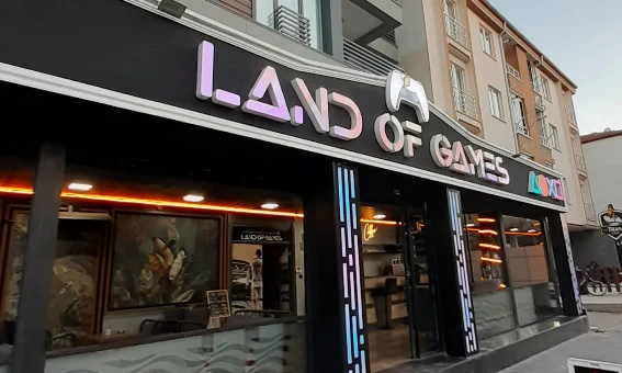 Land Of Games Playstation & Cafe