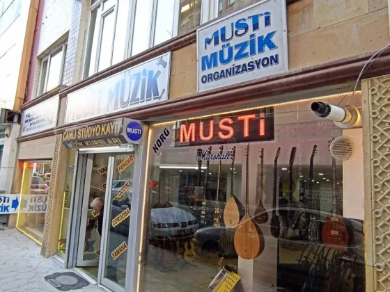 Musti-Müzik Dünyası Musti-Müzik Dünyası