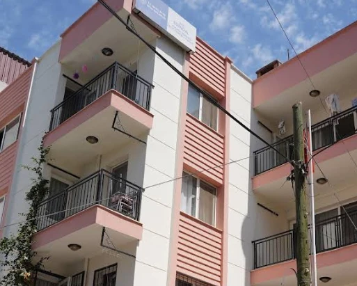 Özel Bornova Yükseköğrenim Erkek Öğrenci Yurdu