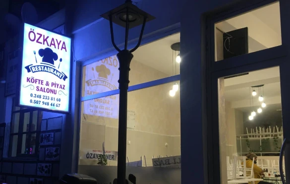 Özkaya Restaurant Köfte Piyaz Salonu
