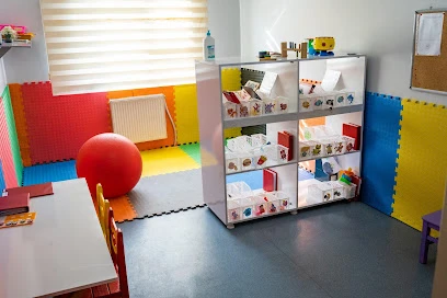 Paylaşım Özel Eğitim Ve Rehabilitasyon Merkezi & Floortime & Duyu Bütünleme Merkezi Paylaşım Özel Eğitim Ve Rehabilitasyon Merkezi & Floortime & Duyu Bütünleme Merkezi