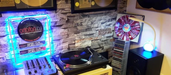 Plakkutusu_Vinylbox Plakkutusu_Vinylbox