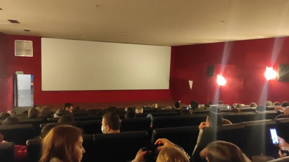 Prestige Cinema Esas 67 Burda Avm Prestige Cinema Esas 67 Burda Avm