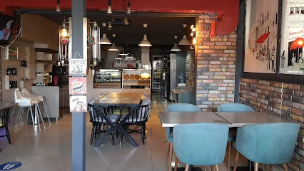 Rosemarin Pizza Rosemarin Pizza