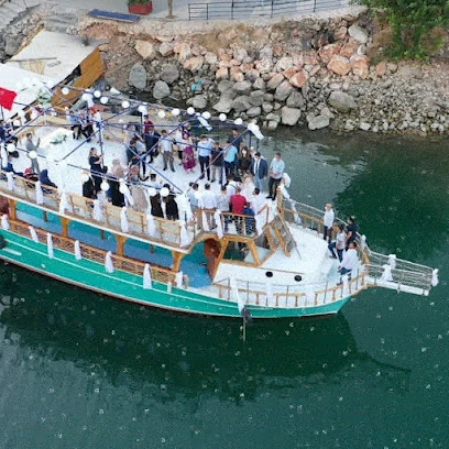 Rumkale Halfeti Tekne Turu ,Efsane Tur Rumkale Halfeti Tekne Turu ,Efsane Tur