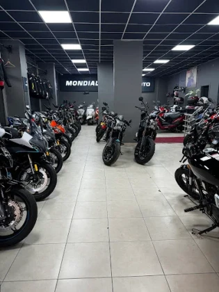 Selçuk Motor Ve Bisiklet Selçuk Motor Ve Bisiklet