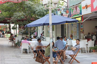 Sokak Arasi Kahve Molasi Sokak Arasi Kahve Molasi