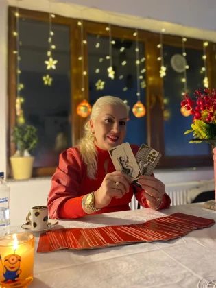 Tarot Ve Fal Dünyası Işıltılı Cafe Zonguldak Tarot Ve Fal Dünyası Işıltılı Cafe Zonguldak